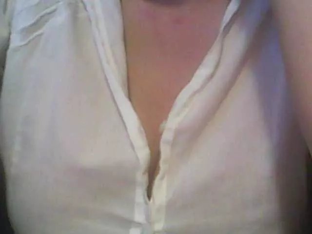 Offline margosh-364 on BongaCams