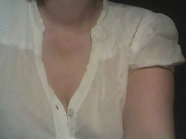 Offline margosh-364 on BongaCams