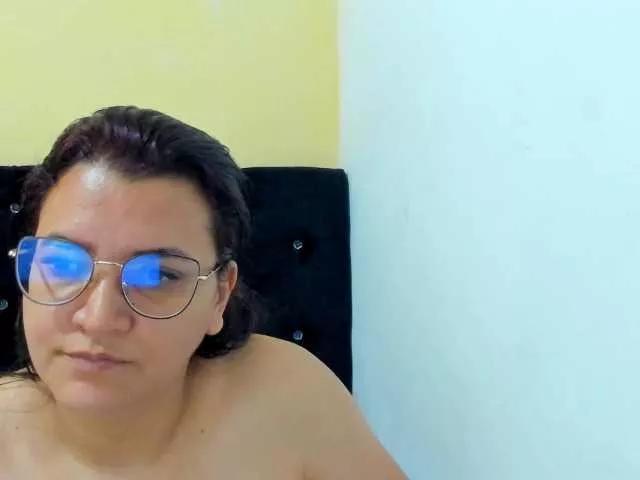 MARILYNG on BongaCams 