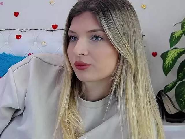 MelanieKat on BongaCams 