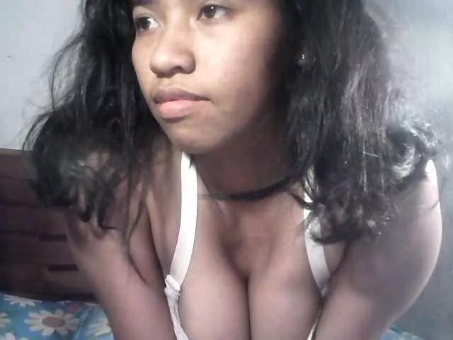 Melissah1 on BongaCams 