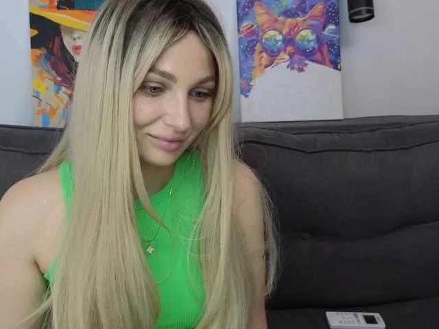 MellicaX on BongaCams 