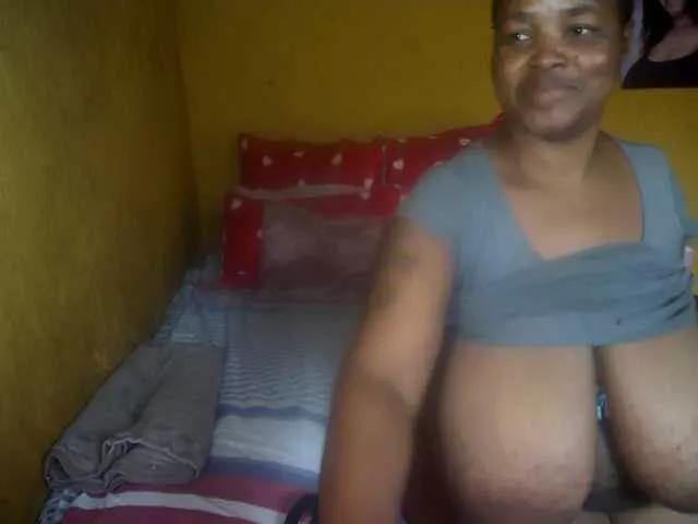 Melonboobs1 on BongaCams 