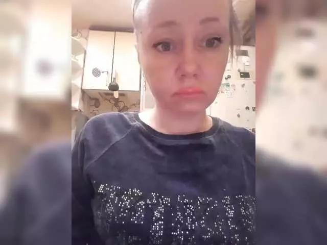 Meow-WoW on BongaCams 