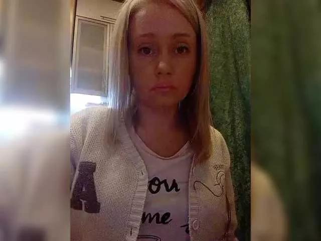 Meow-WoW on BongaCams 