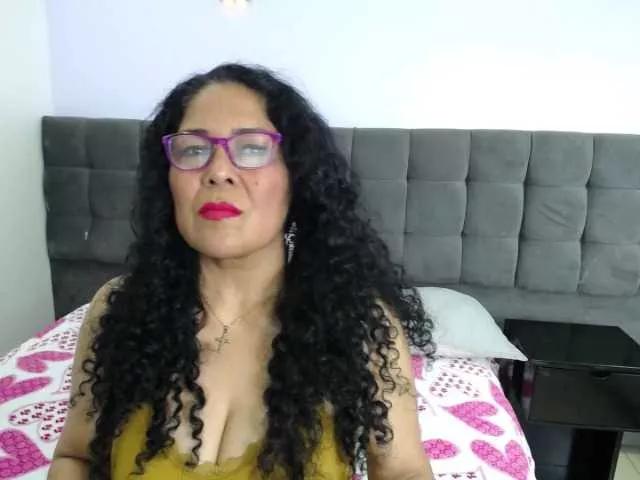 Mia-kell on BongaCams 