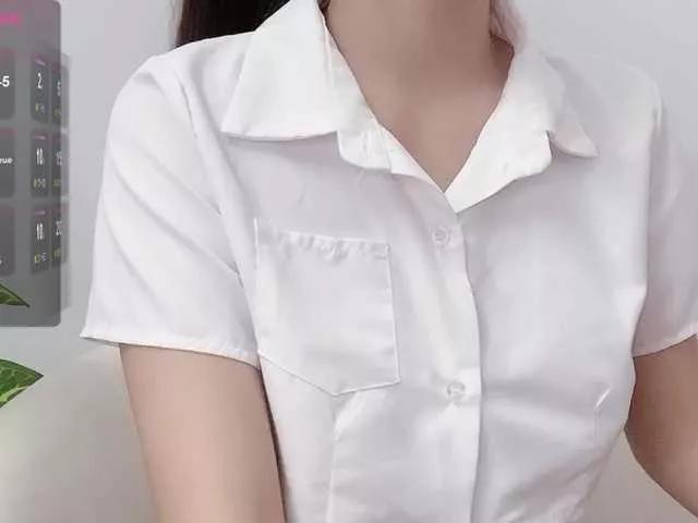 MieChan on BongaCams 