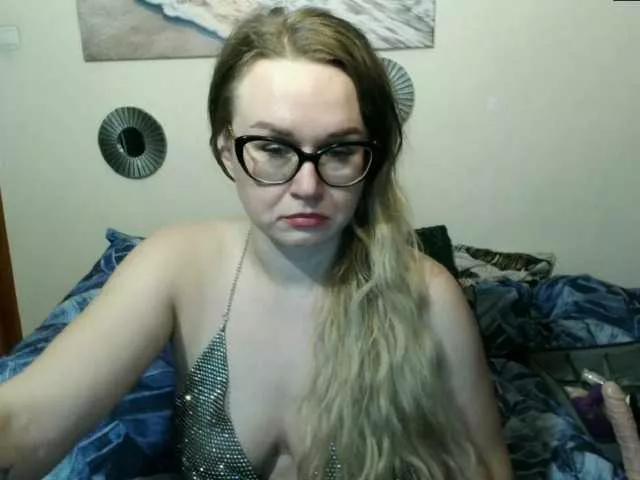 MilfBerthena on BongaCams
