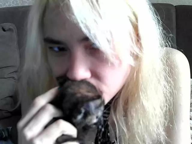 Milkyes on BongaCams 