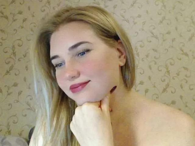 MissLilyAbrams on BongaCams 