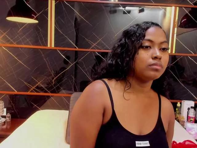 MissyJolies on BongaCams 