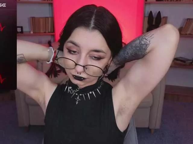 Offline MistressMarcelline on BongaCams