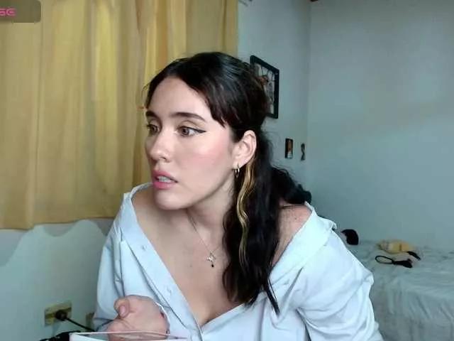 Mitsu-chan on BongaCams 