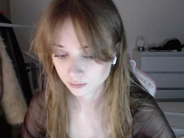 mnepohuyy on BongaCams 