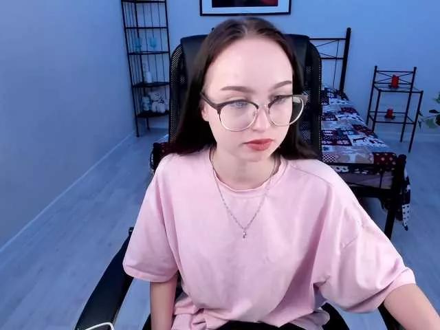 Monika-Lee on BongaCams 