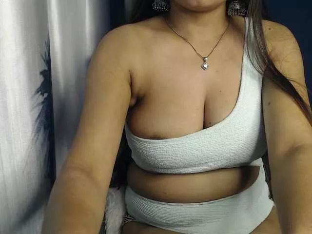Offline Monika67 on BongaCams