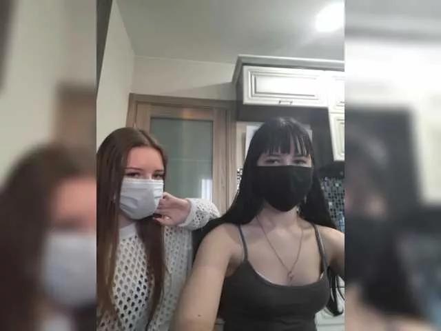 Moongirl31 on BongaCams 