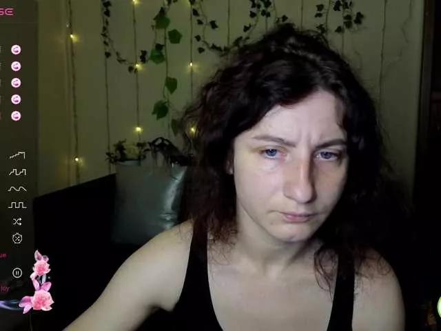 Offline Musekittyjeni112 on BongaCams