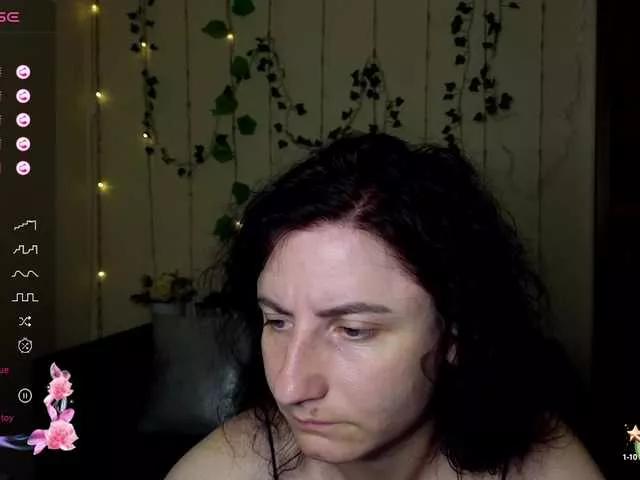 Offline Musekittyjeni112 on BongaCams