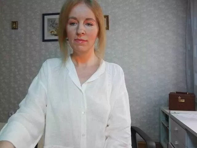 Offline Nata85085 on BongaCams