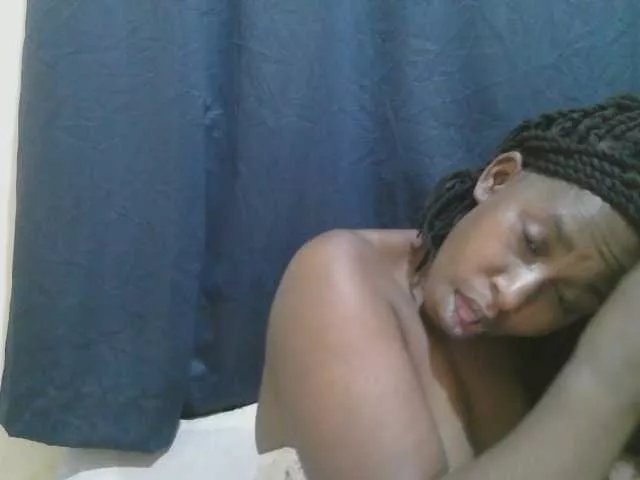 Offline naughty-slender on BongaCams