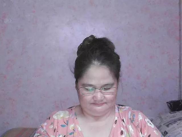 NICEtitspinay on BongaCams 