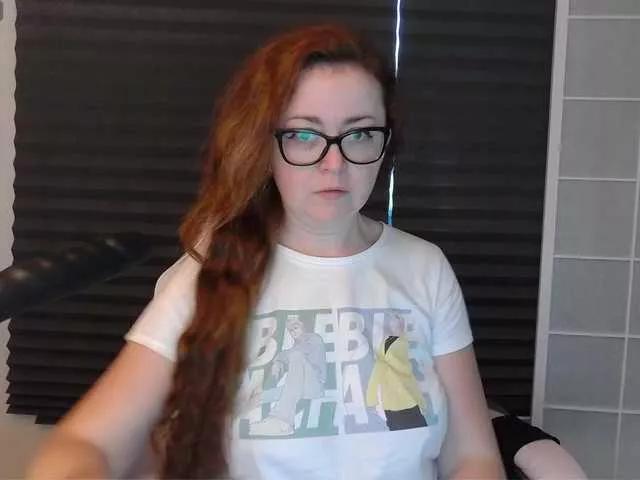 NicoleBunny24 on BongaCams 