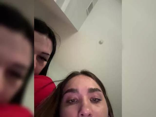 NikaXXXlika on BongaCams