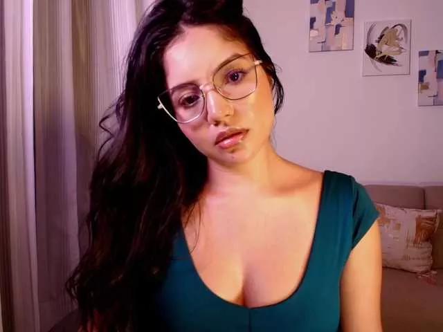 Offline NinaMichelle on BongaCams