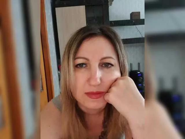 Nushka1939 on BongaCams 