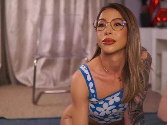 NyrobiNova on BongaCams 