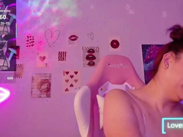 Ovlicious on BongaCams 
