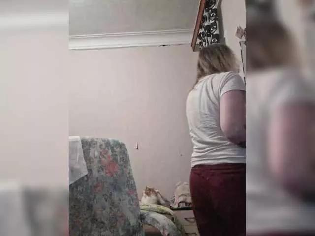 Ozalin on BongaCams