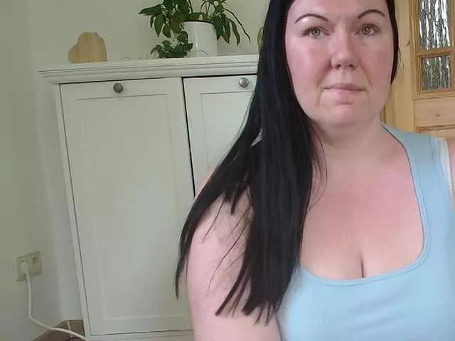 p6w-official on BongaCams 