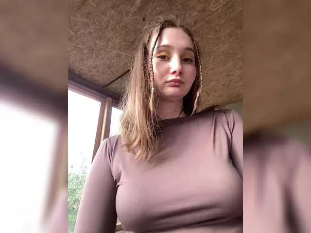 PeachGirl on BongaCams 