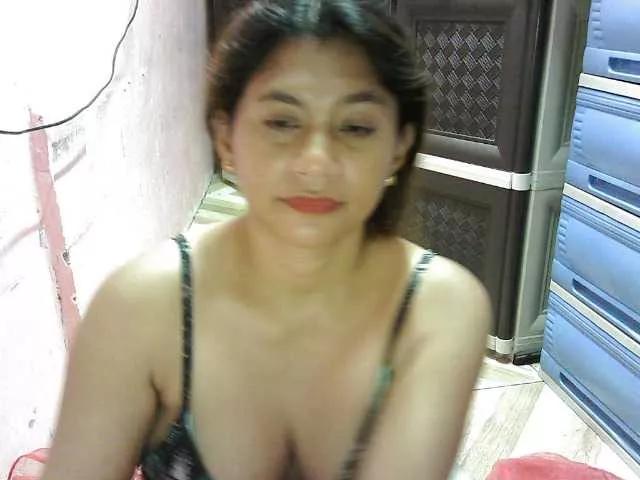 Offline peenastyfame on BongaCams