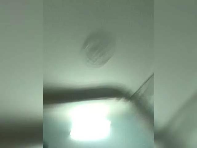 Offline Phoebe90 on BongaCams