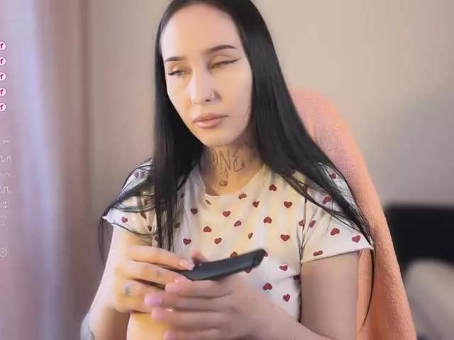 Offline PinkyNastyx on BongaCams