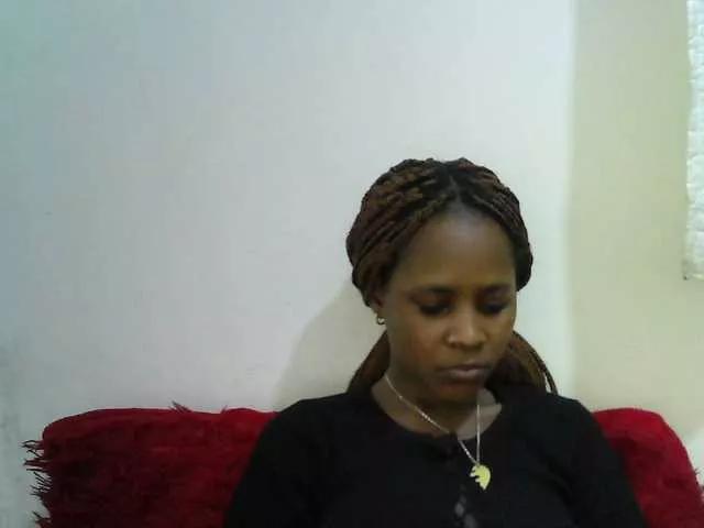 prettydoll2 on BongaCams 