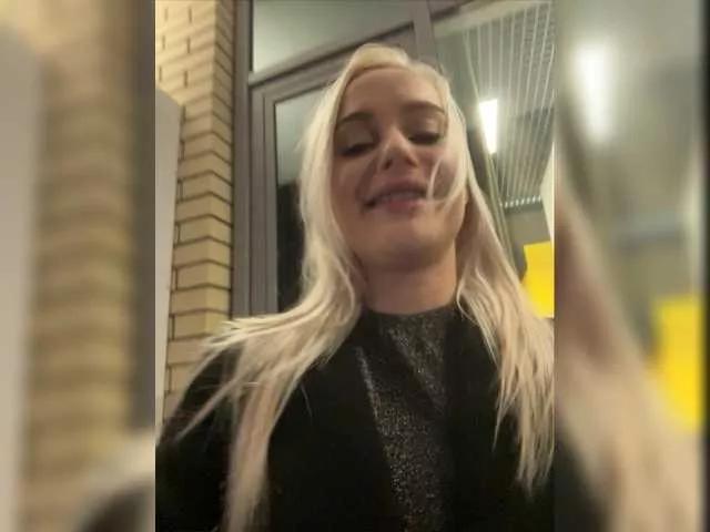 PrettyKatea on BongaCams 