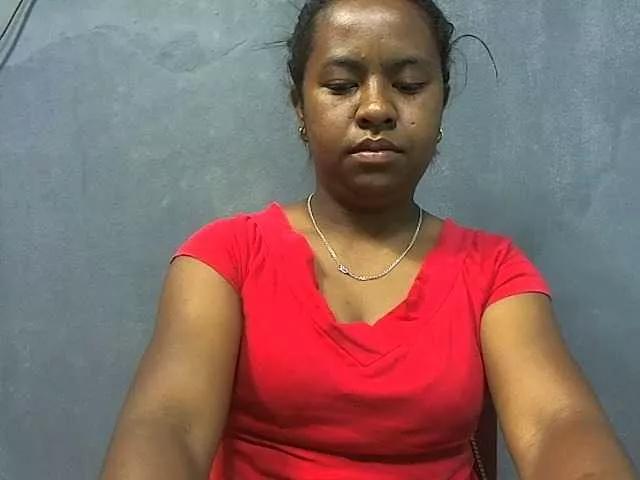 Offline Queencamie on BongaCams