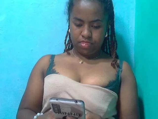 Offline Queencamie on BongaCams