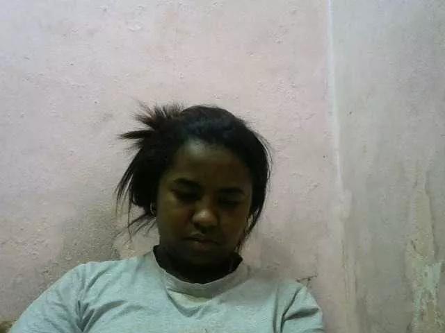 Offline Queencamie on BongaCams