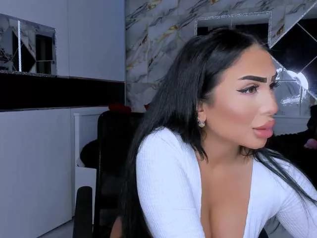 queenmeryem on BongaCams