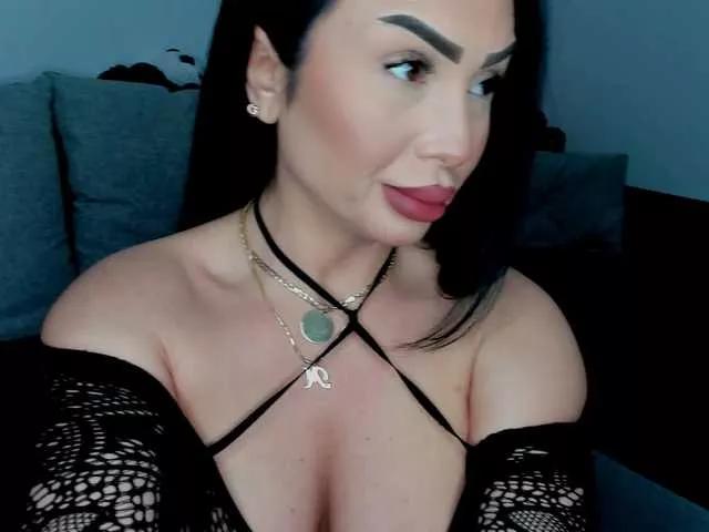 queenmeryem on BongaCams 