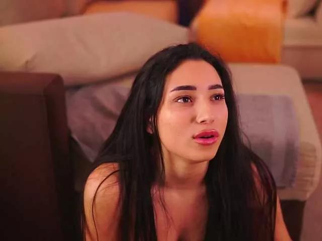 RamiraRowa on BongaCams 