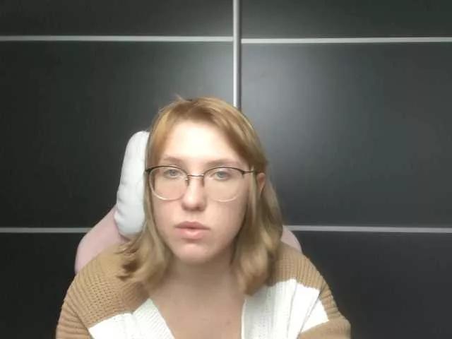 Regimasmile on BongaCams 