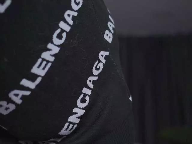 RheaSinn on BongaCams 