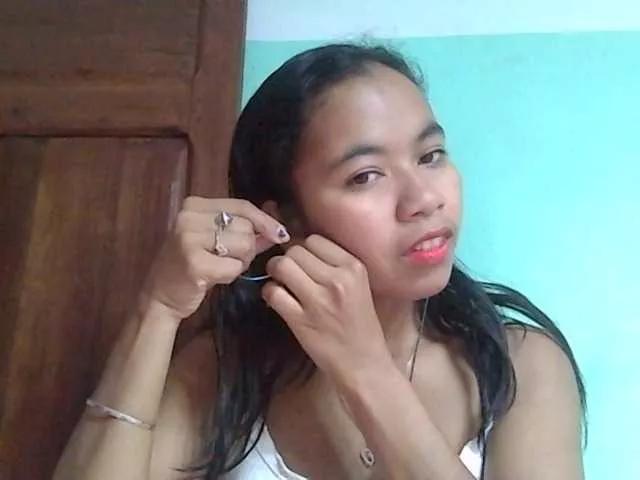 Rinahaldy on BongaCams 