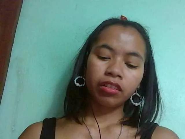 Rinahaldy on BongaCams 